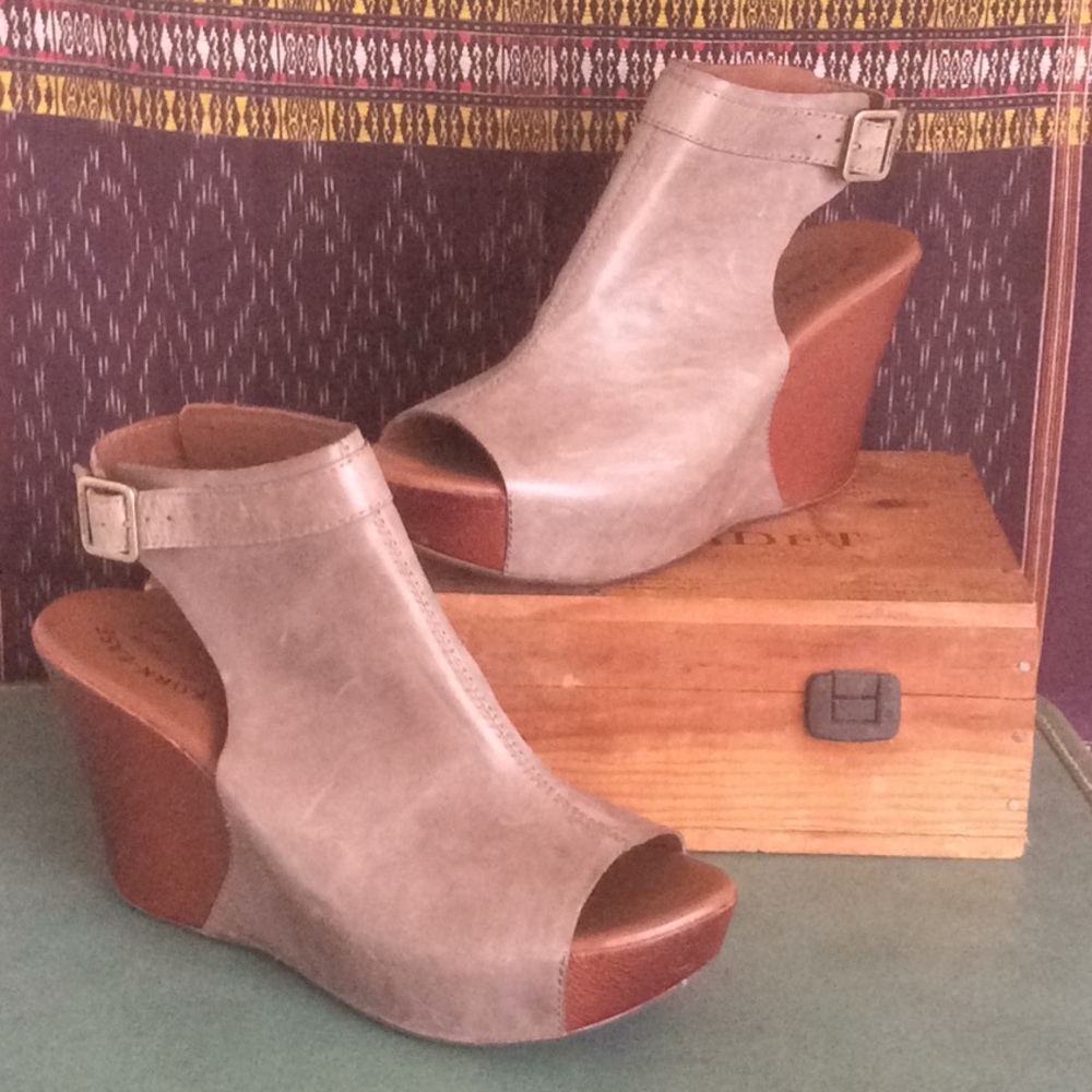KORKEASE NERO WEDGES LEATHER SIZE 10